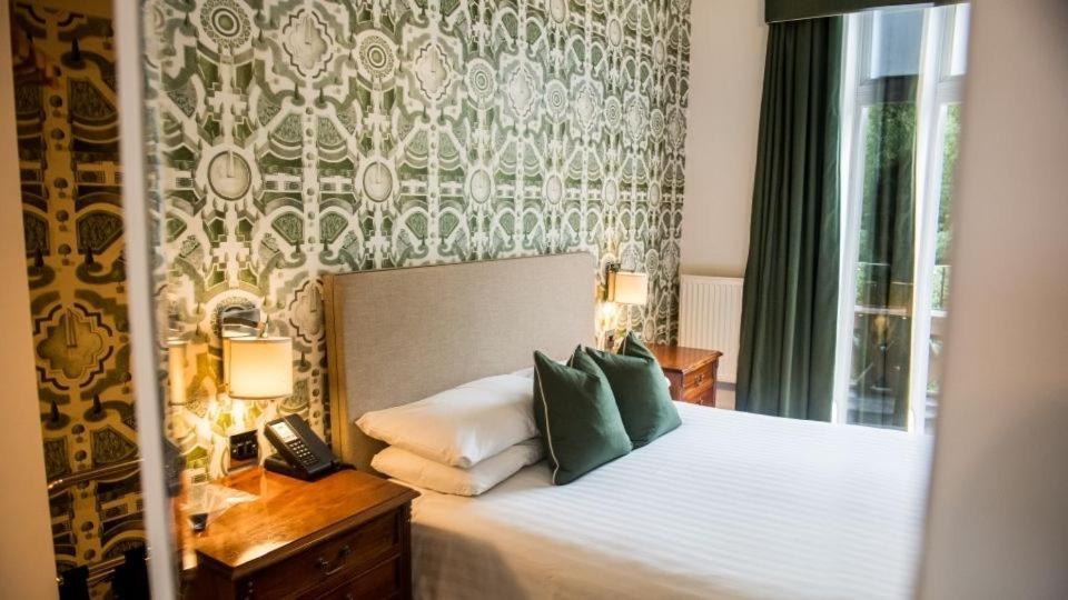 Penwortham Bartle Hall Hotel מראה חיצוני תמונה